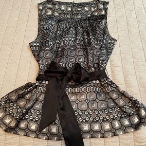 Satin short sleeve dress blouse XL